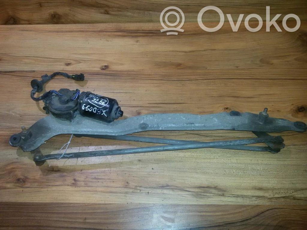 Wischergestänge Wischermotor vorne