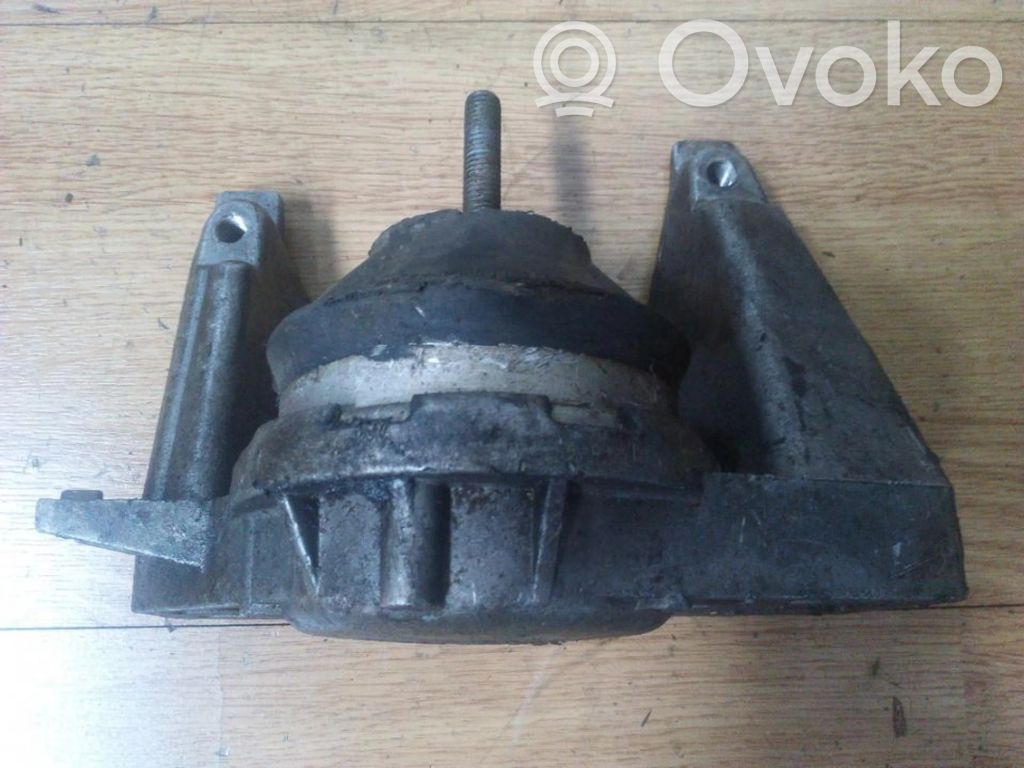 Support de moteur, coussinet   4A0199352,4A0199352