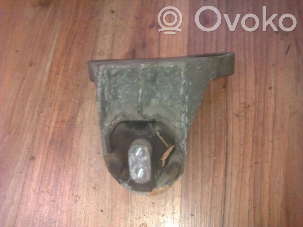 Ford Ka Engine mount bracket 