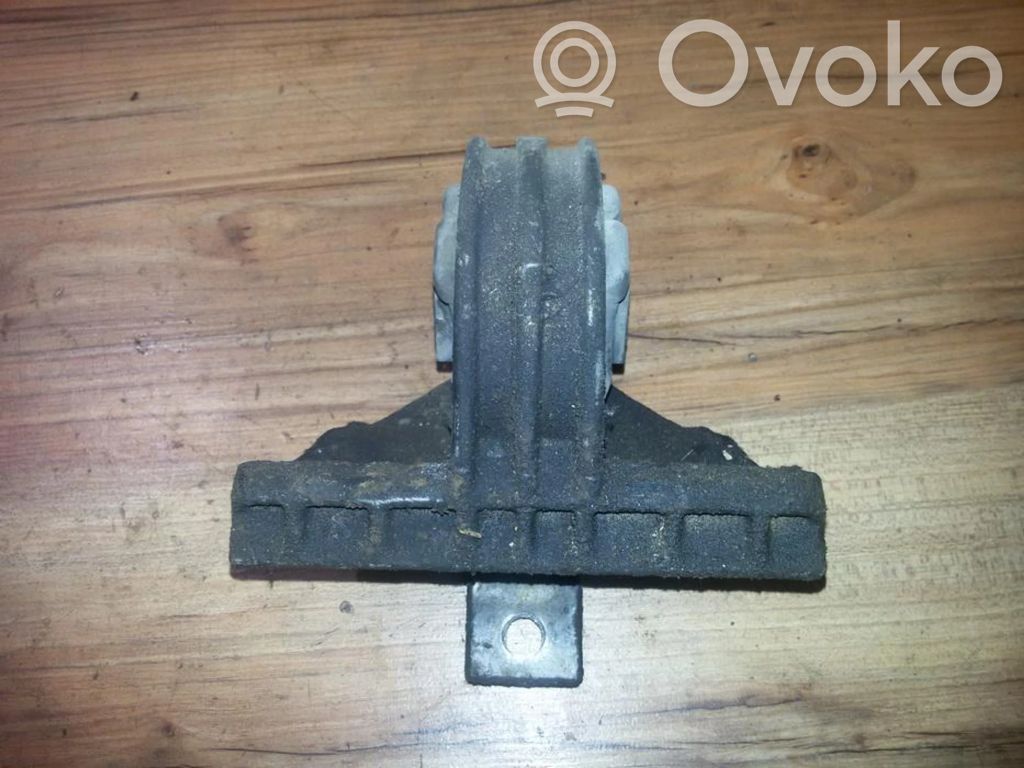 Renault Megane I Engine mount bracket 