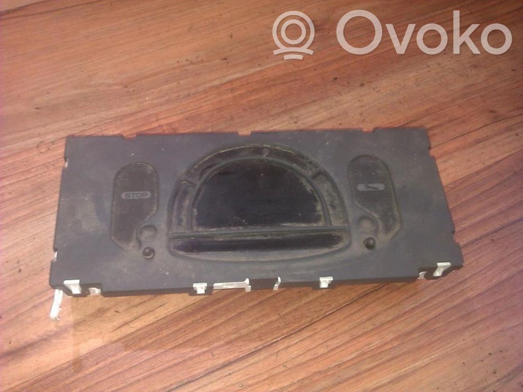 Renault Modus Geschwindigkeitsmesser Cockpit 