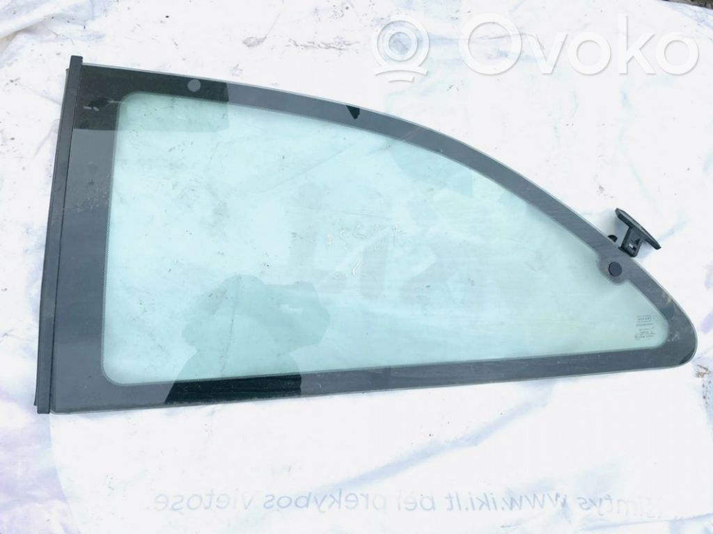 Rear side window