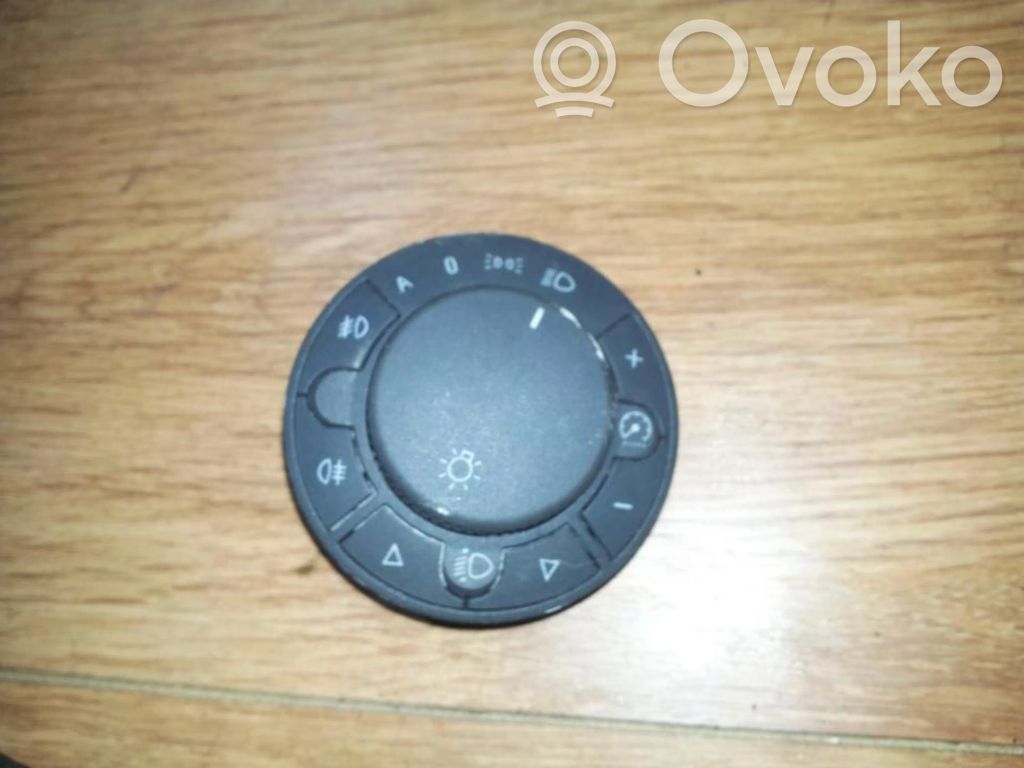 Opel Corsa D Light switch 