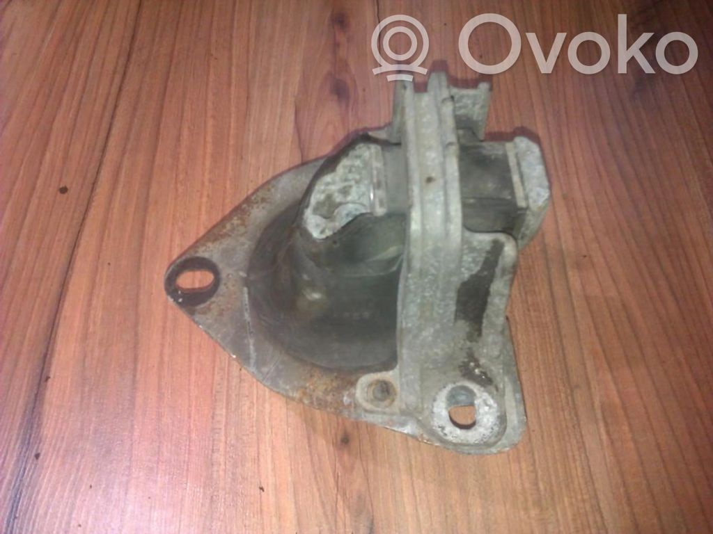 Renault Laguna I Engine mount bracket 