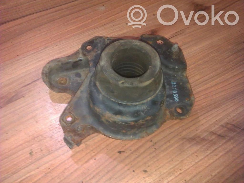 Volkswagen Polo III 6N 6N2 6NF Wspornik / Mocowanie silnika 