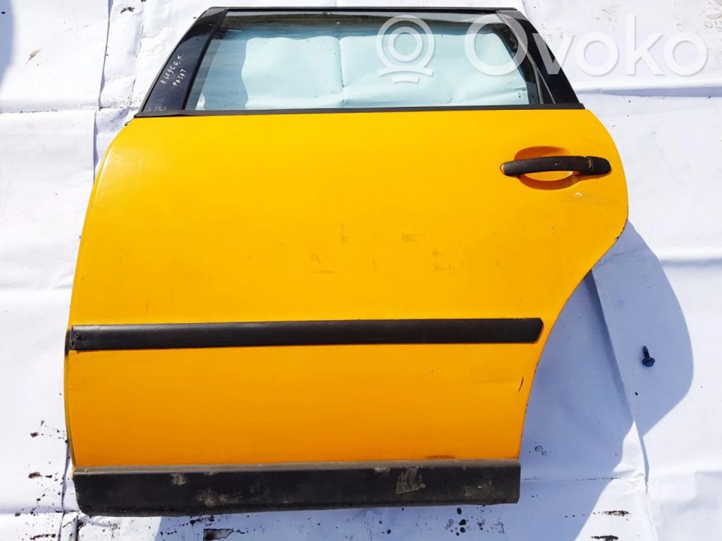 Volkswagen PASSAT B5 Puerta trasera 