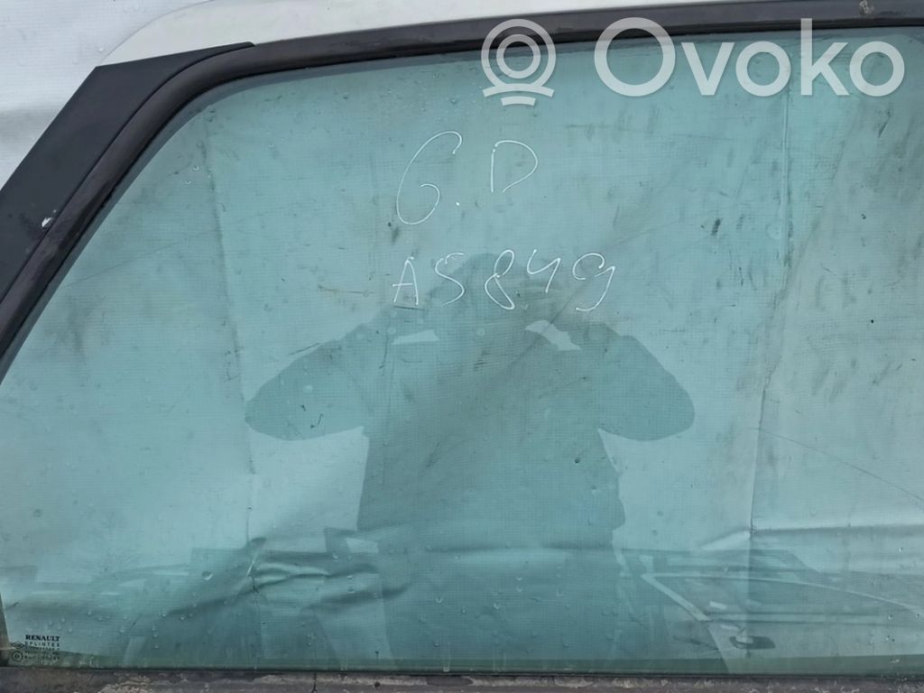 Renault Scenic I Luna de la puerta trasera 