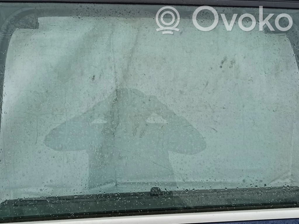Porsche Cayenne (9PA) Vetro del finestrino della portiera posteriore 