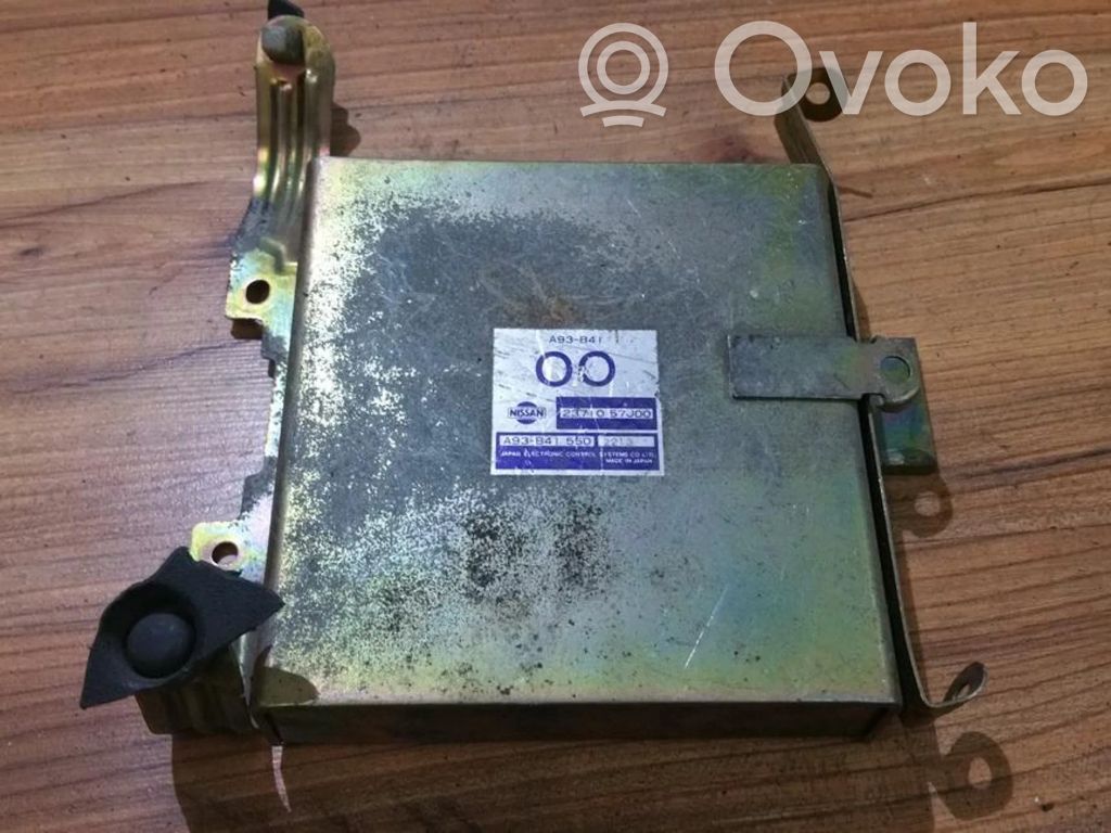 Nissan Primera Engine control unit/module 
