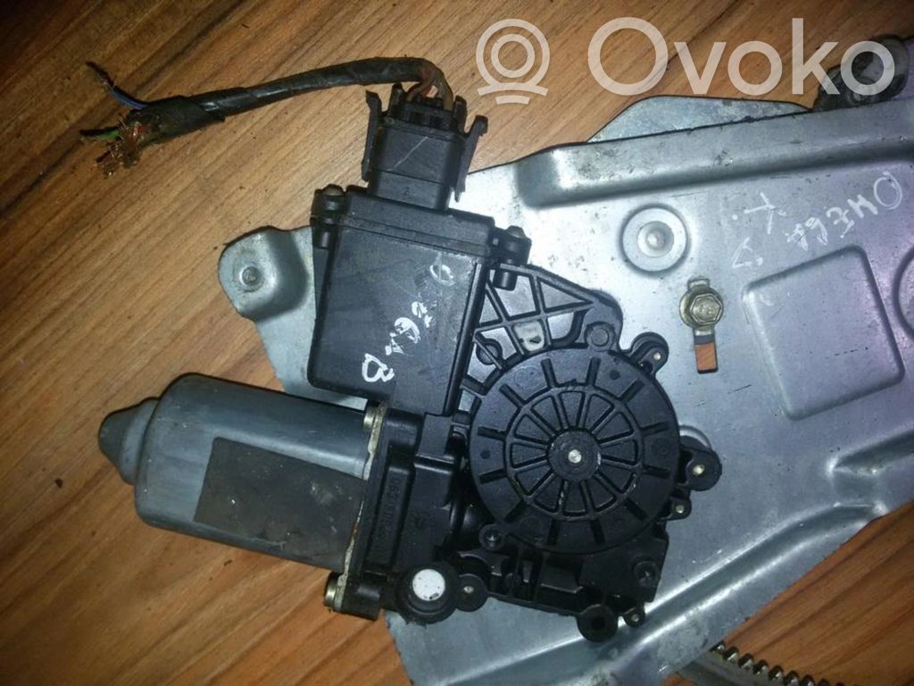 Opel Omega B1 Silnik regulatora szyby drzwi przednich 