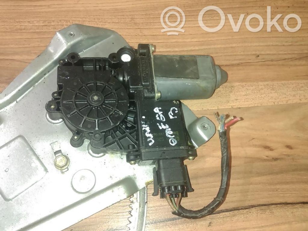 Opel Omega B1 Silnik regulatora szyby drzwi przednich 