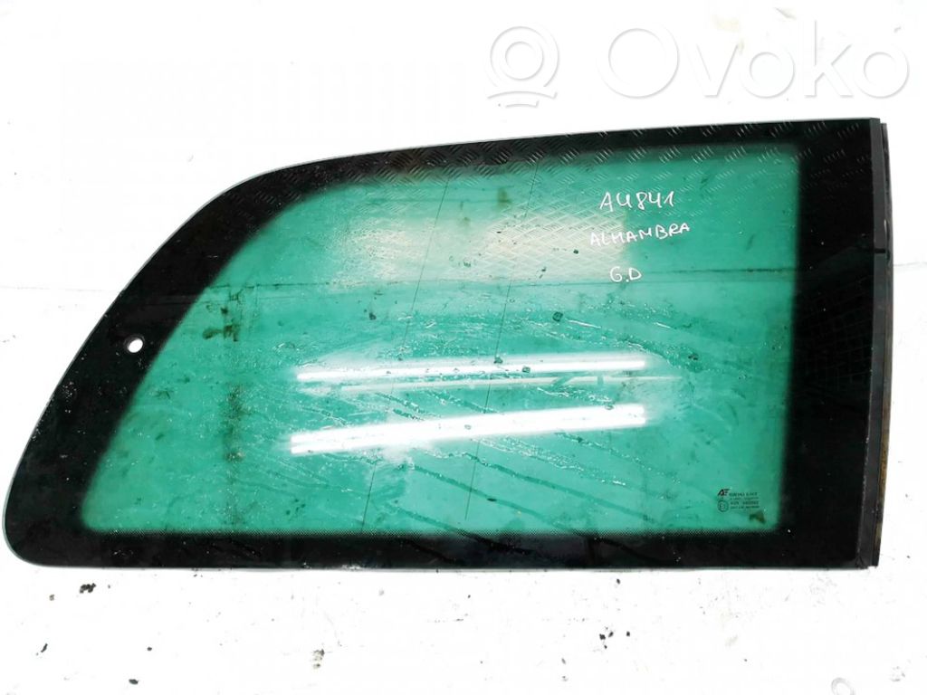 Rear side window