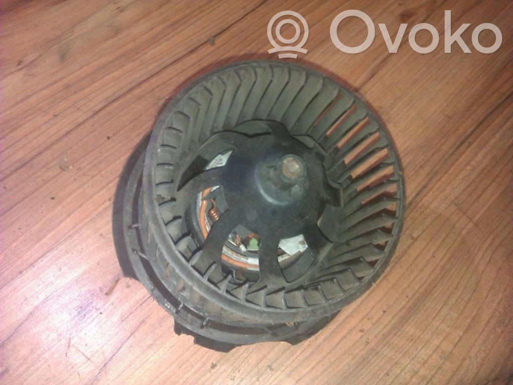 Pulseur d'air habitacle   B837,B837