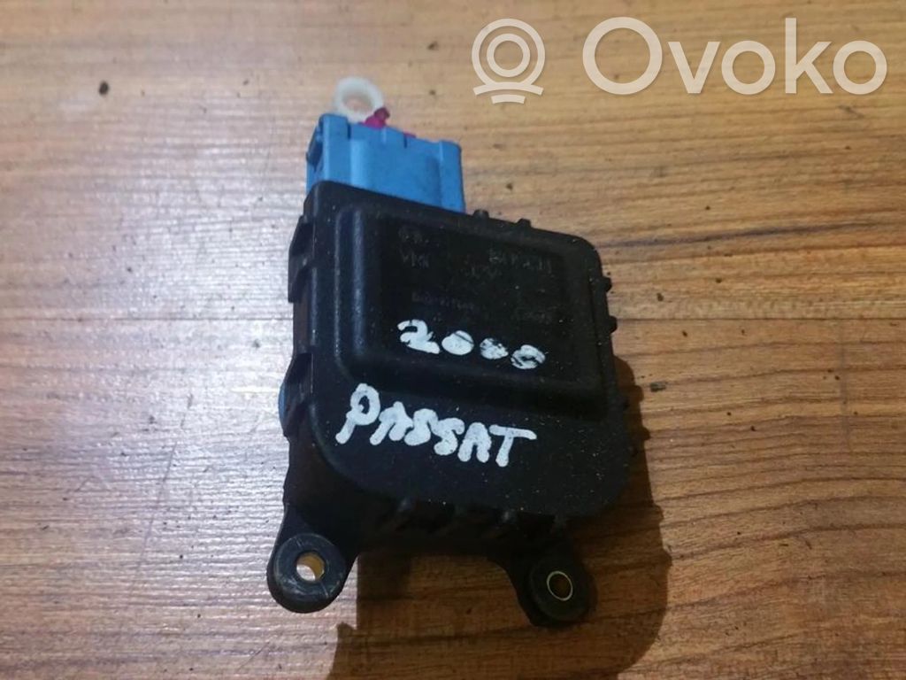 Volkswagen PASSAT B5 Motorino attuatore aria