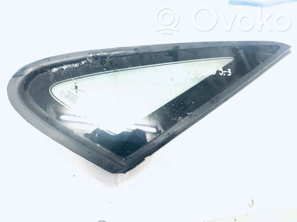 Rear side window