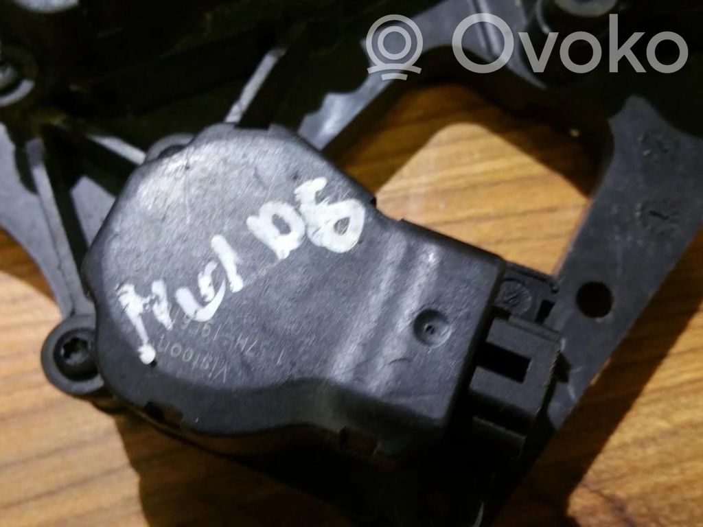 Ford Mondeo Mk III Motor/actuator clapetă aer 