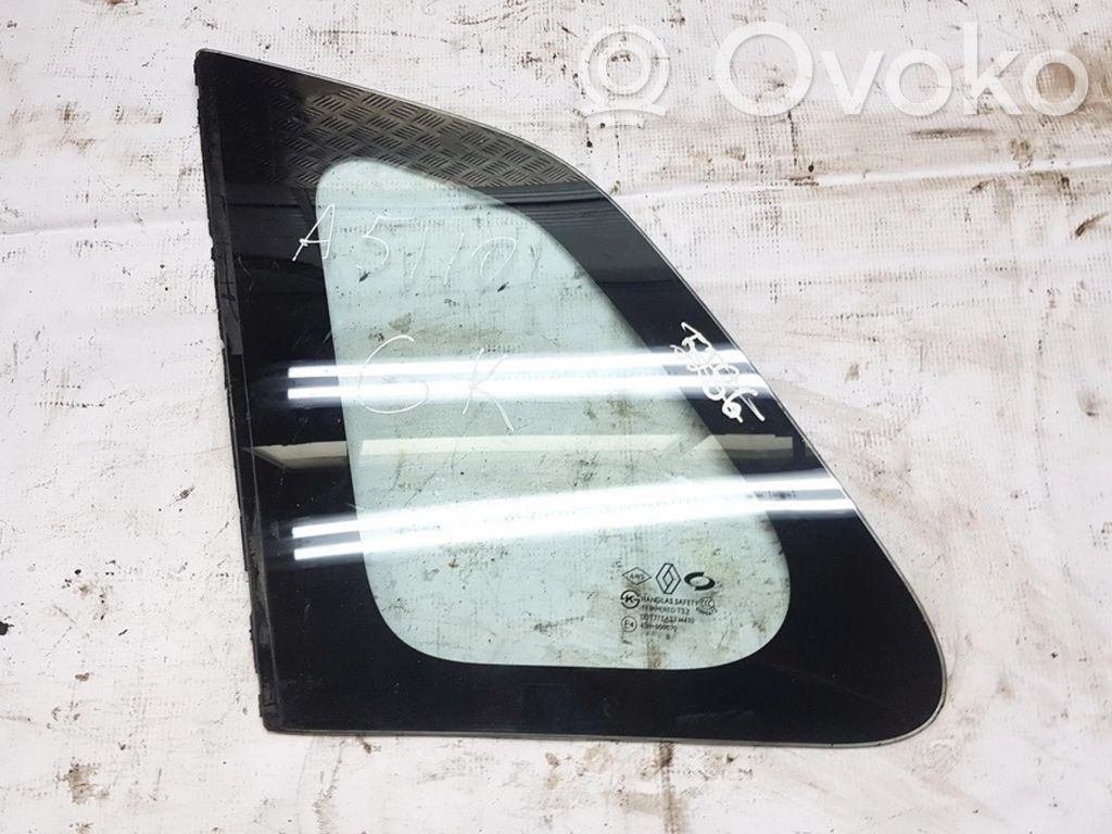 Rear side window