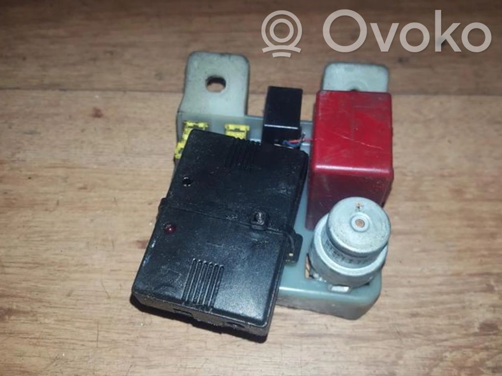 Juego de caja de fusibles