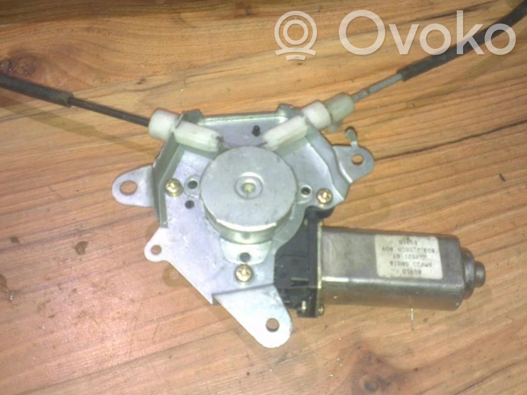 Nissan Almera Moteur de lève-vitre de porte avant 