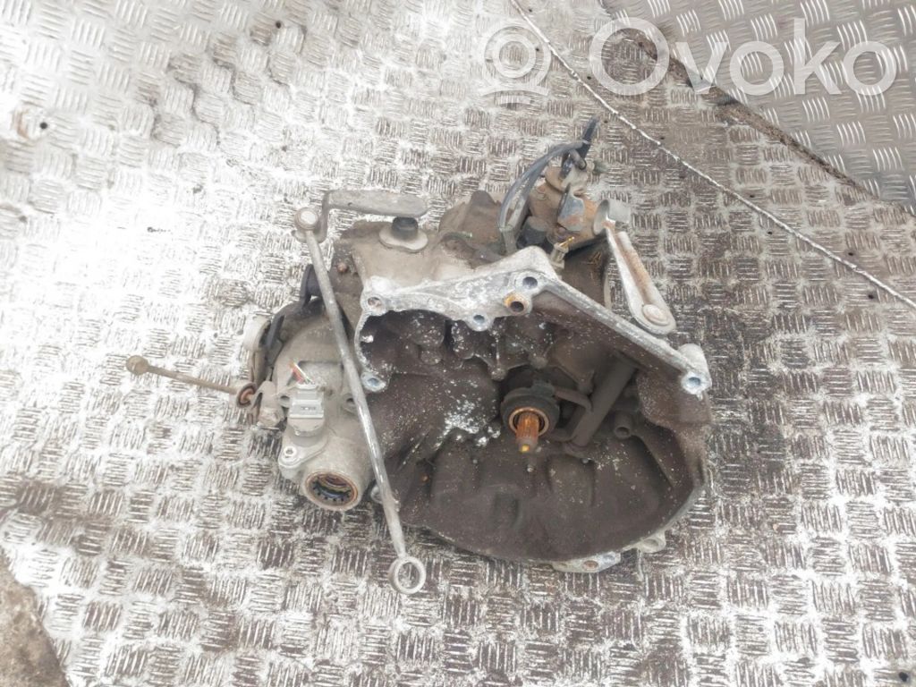 Peugeot 206 Cutie viteze manuală cu 5 trepte 