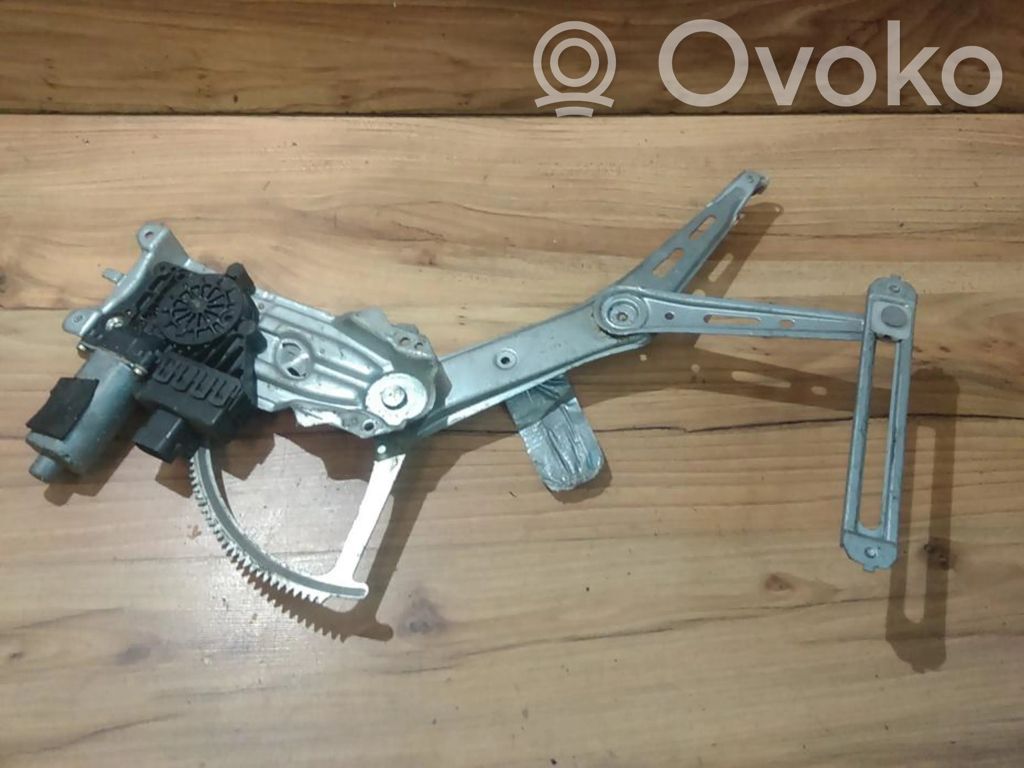 Opel Zafira A Alzacristalli del portellone scorrevole con motorino
