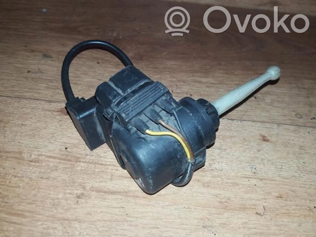 BMW 3 E36 Headlight level adjustment motor 