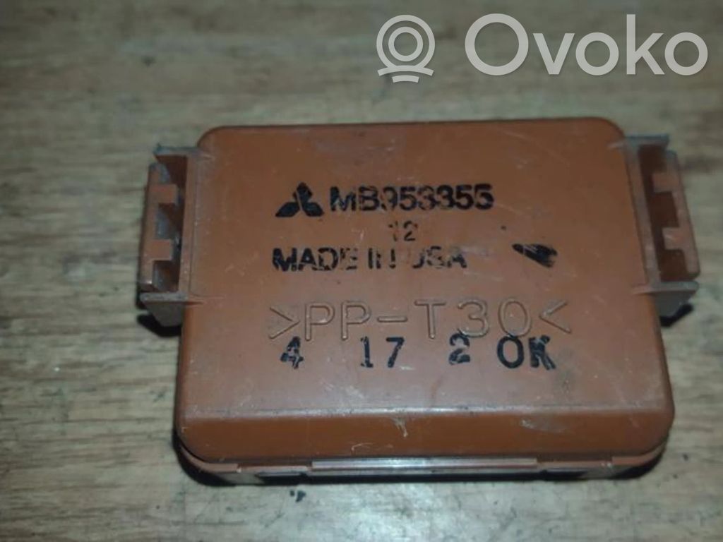 Muut ohjainlaitteet/moduulit   MB953355,MB953355