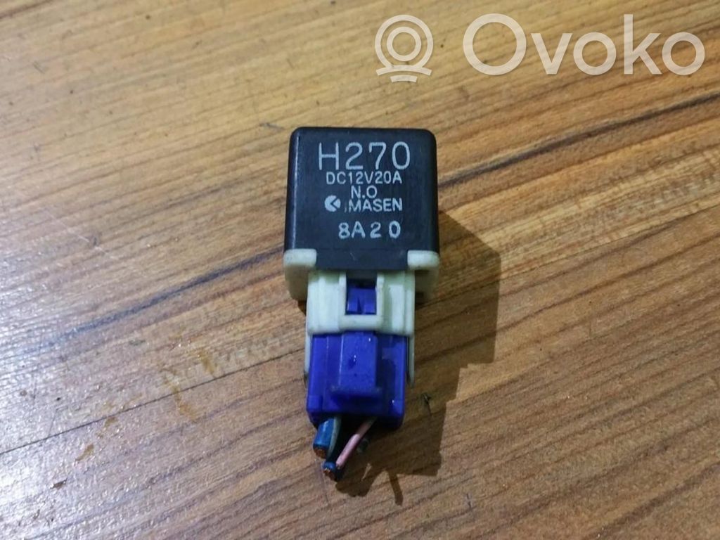 Alte relee   H270,8A20,8A20,H270