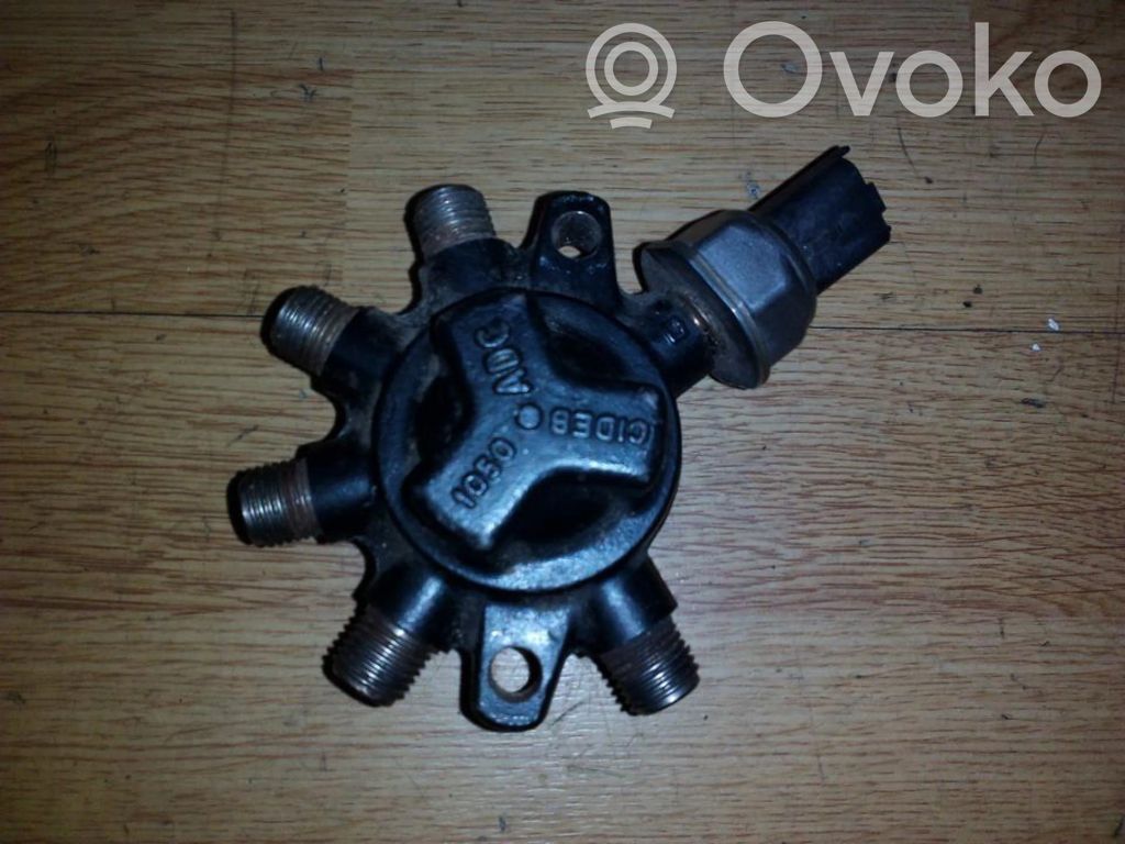 Listwa wtryskowa   93077507AR9144Z07,8200379933,8200379933,93077507AR9144Z07