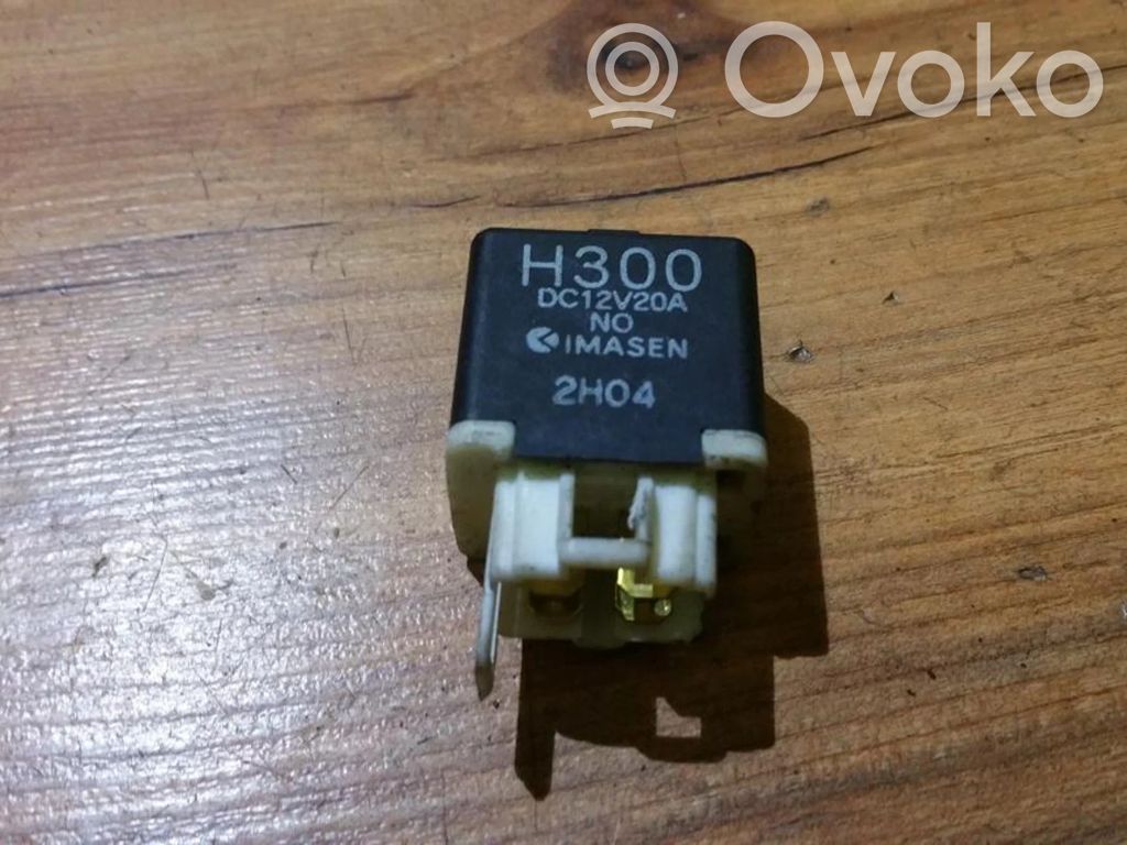 Alte relee   H300,2H04,2H04,H300