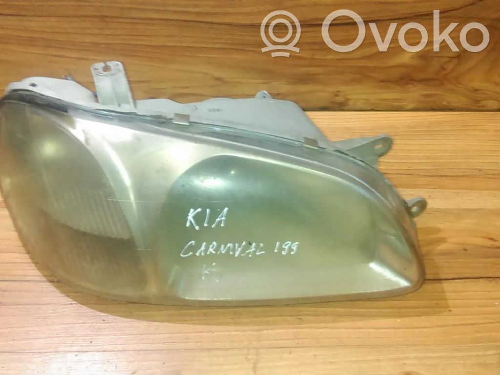 KIA Carnival Phare frontale 