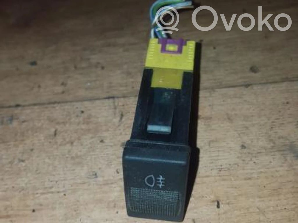 Audi A4 S4 B5 8D Interruttore fendinebbia 