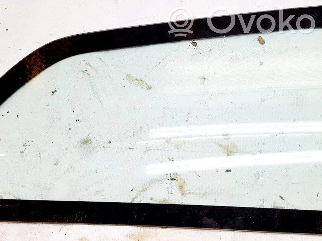 Rear side window