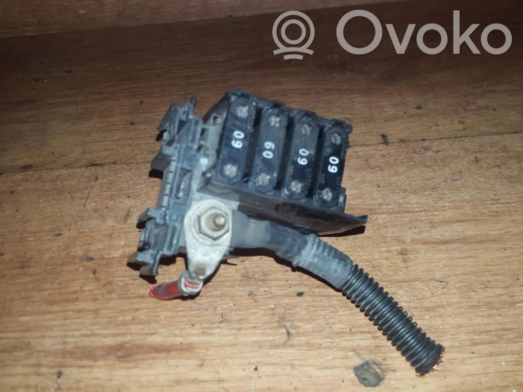 Fuse box set   4230751,4230751