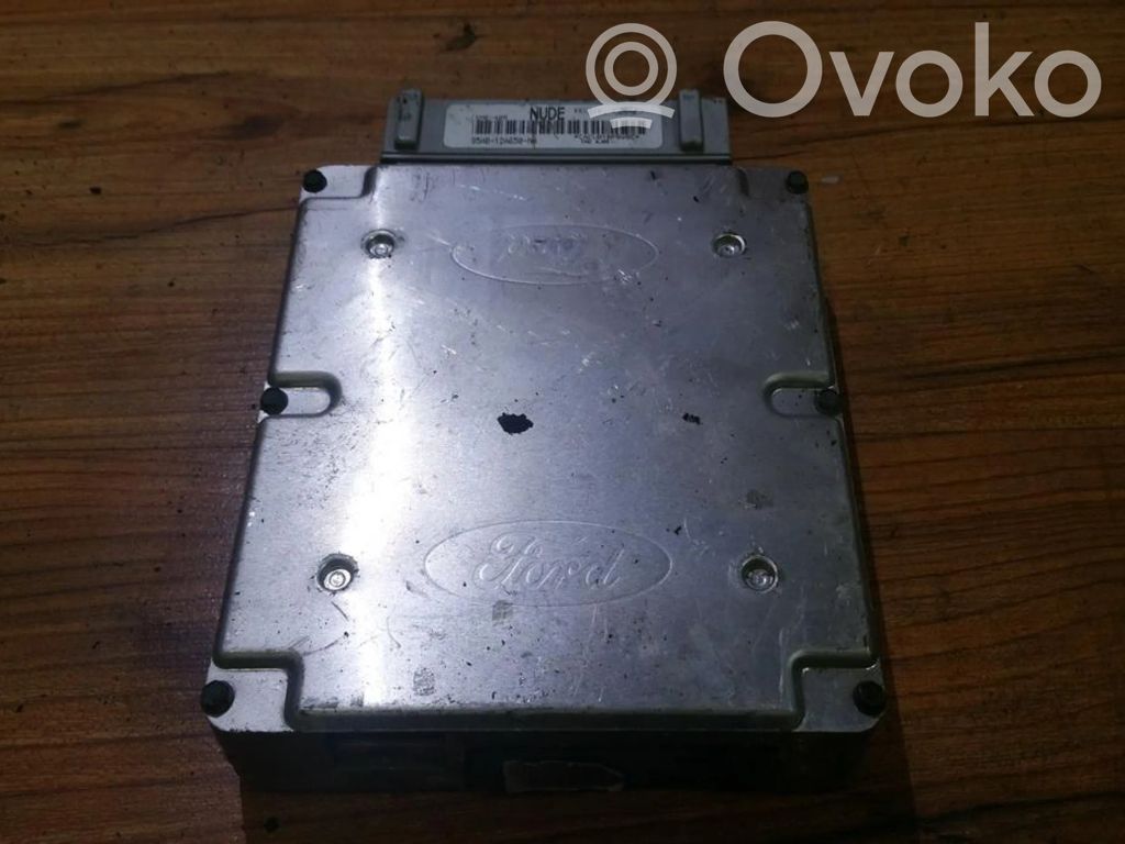 Ford Escort Engine control unit/module 