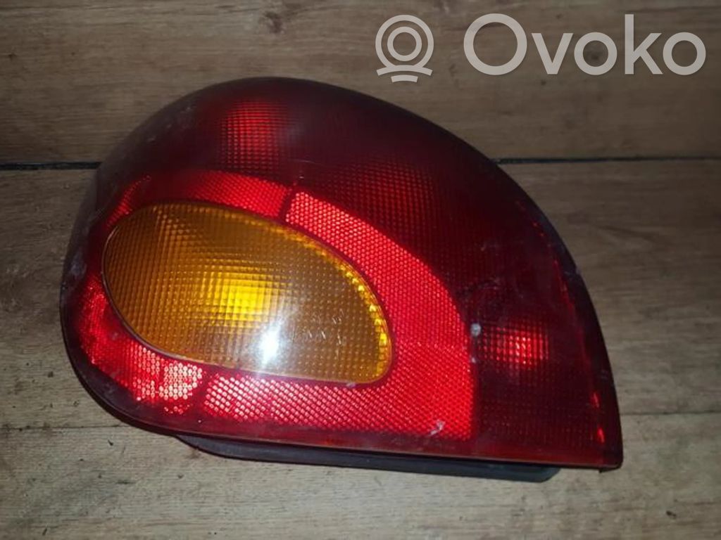 Ford Fiesta Lampă spate în caroserie 