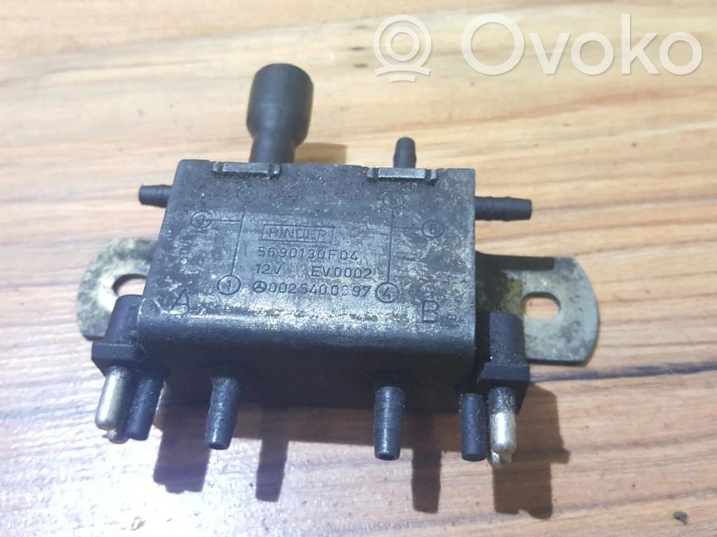 Mercedes-Benz C W202 Solenoid supapă turbosuflantă 