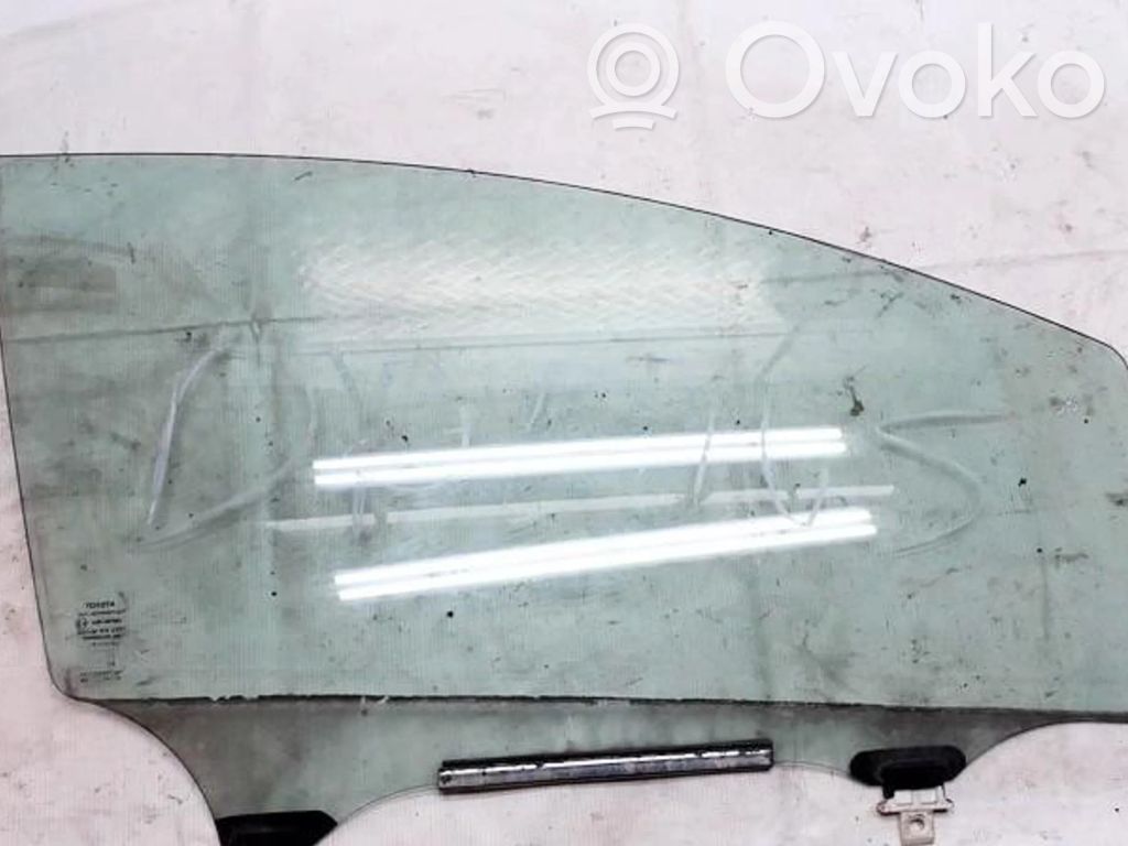 Toyota Auris 150 Szyba drzwi przednich 