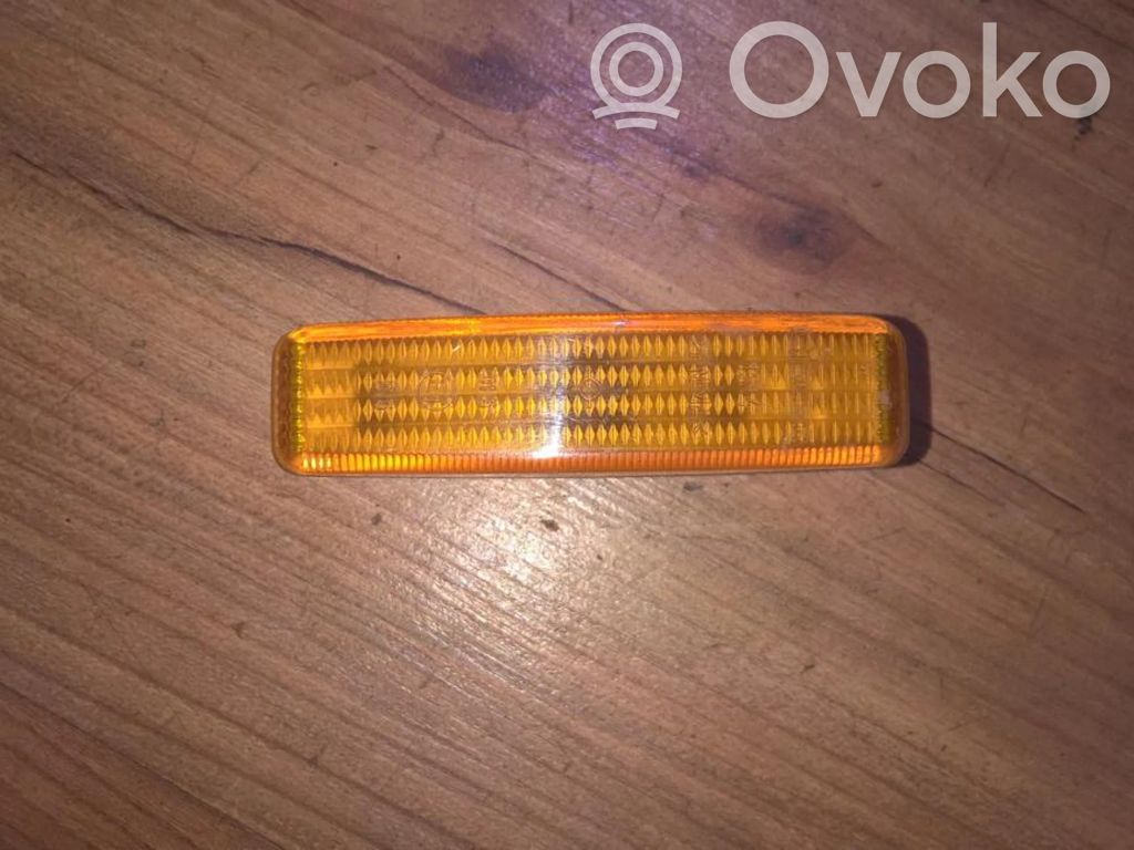 Front fender indicator light   8360589,8360589