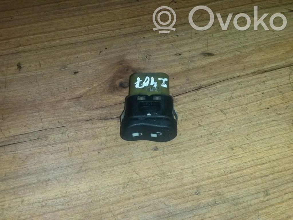 Ford Focus Central locking switch button 