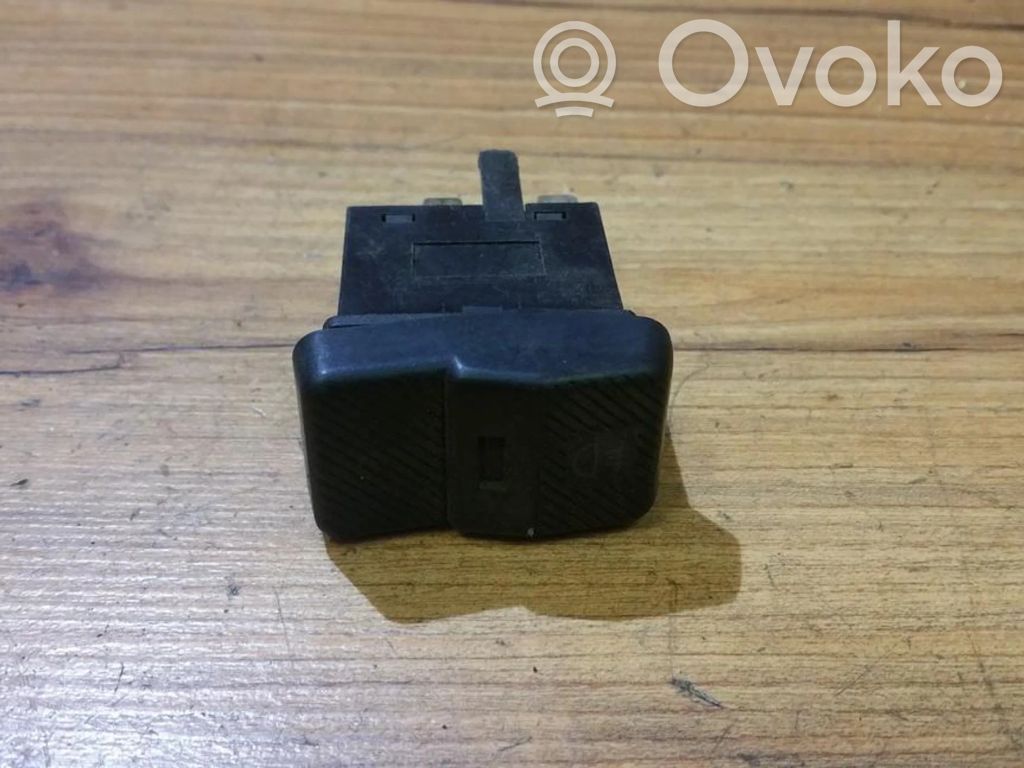 Volkswagen Vento Interruttore parabrezza/alzacristalli