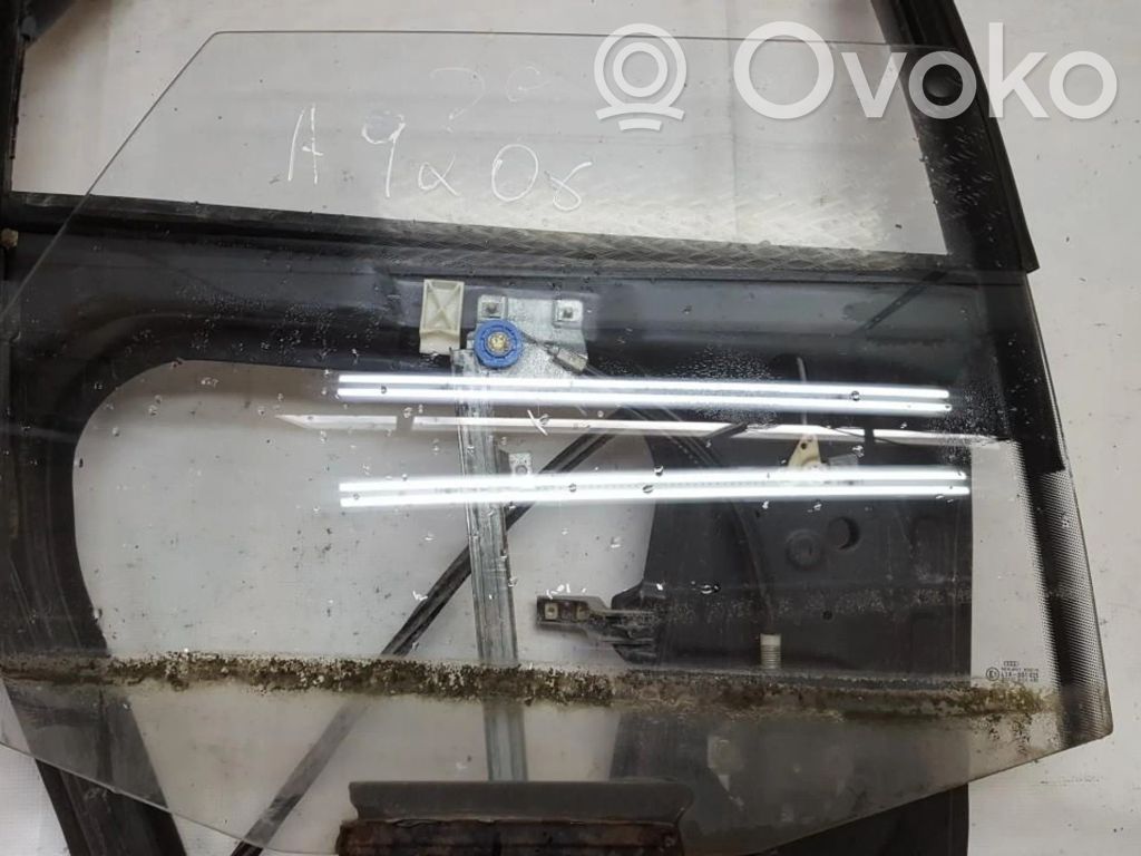 Takaoven ikkunalasi