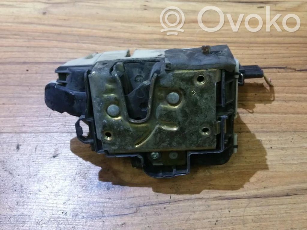 Volkswagen Golf III Serrure de porte arrière 