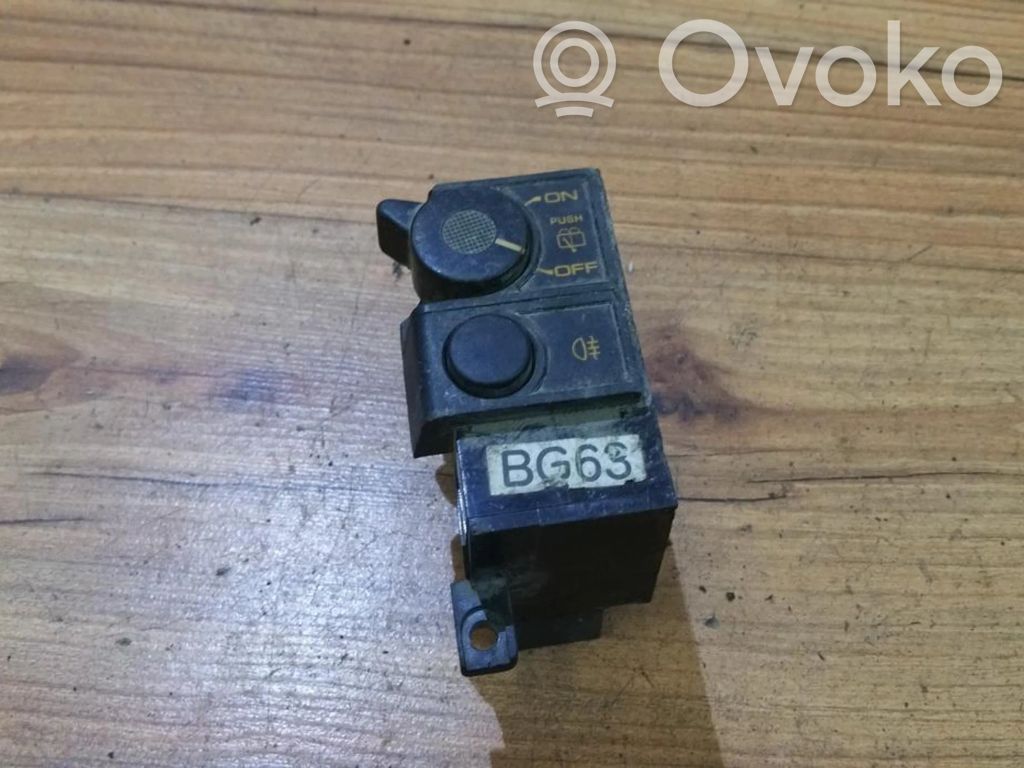 Mazda 323 Interruptor de luz antiniebla 