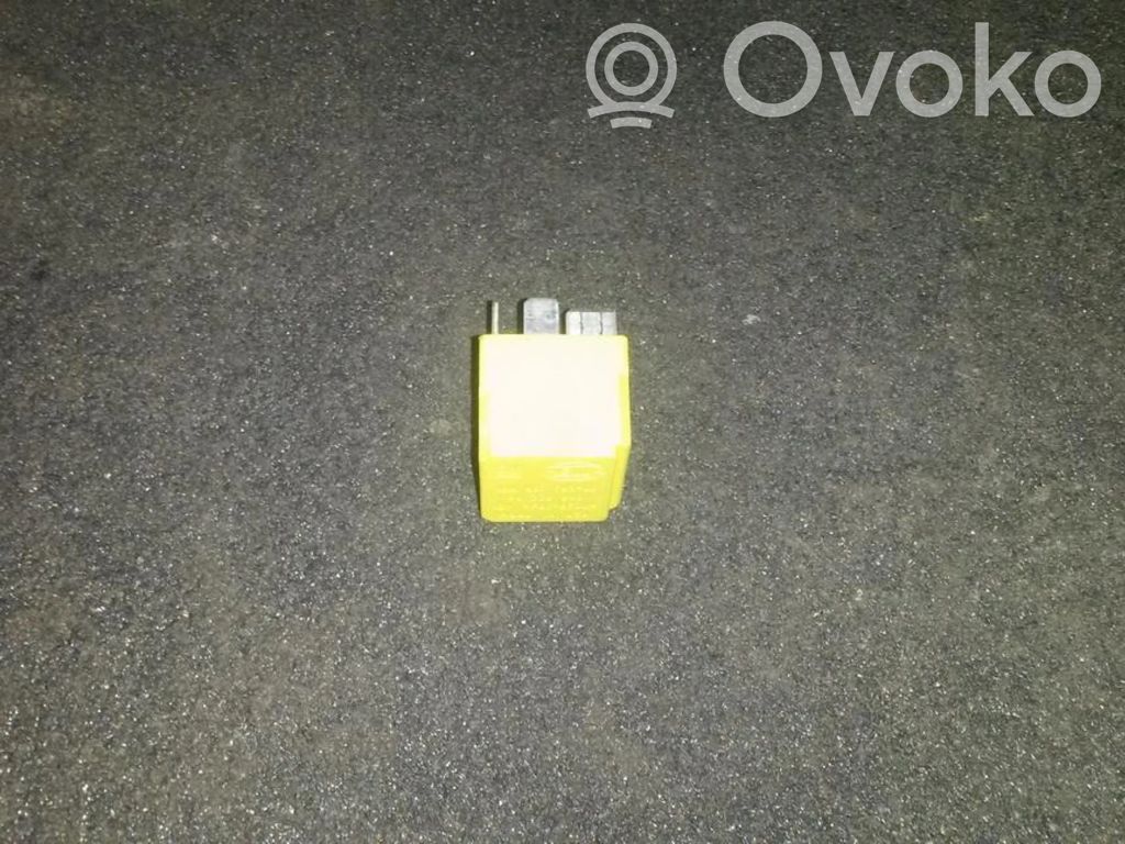 Otros relés   90226846,4RA00779306,4RA00779306,90226846