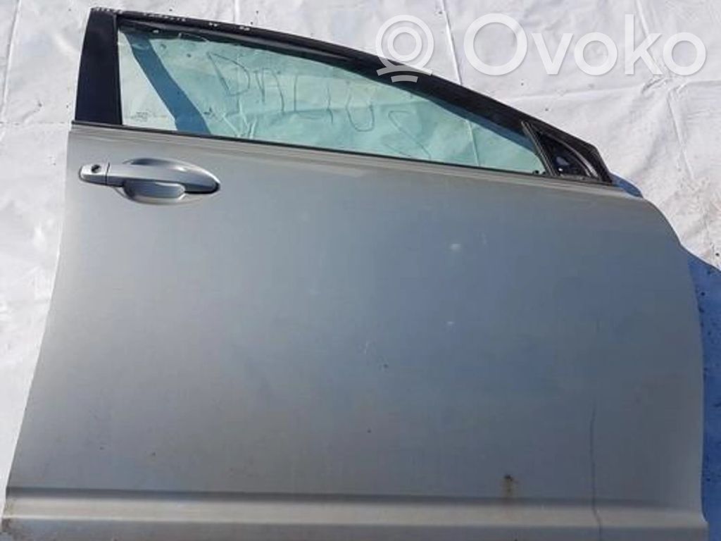 Toyota Avensis T250 Portiera anteriore 