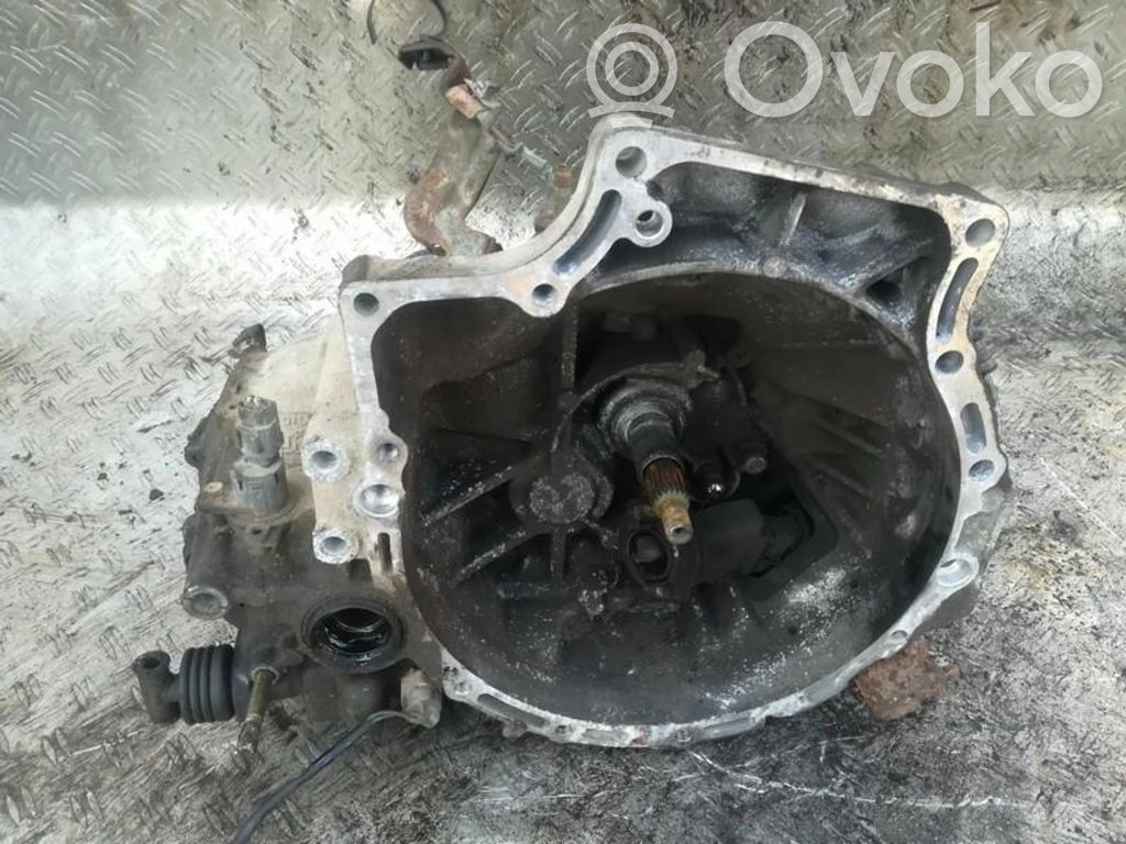 Manual 5 speed gearbox