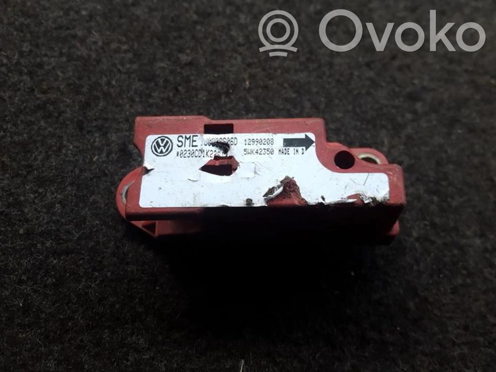 Volkswagen Golf IV Senzor impact/declanșare airbag 