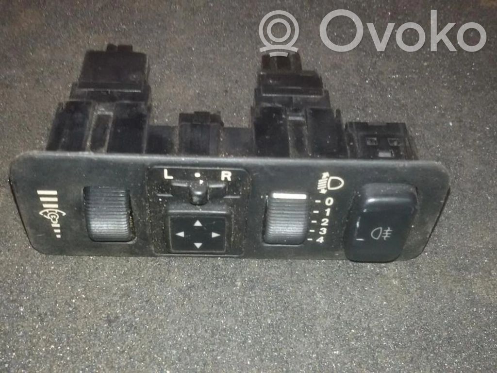 Interruptor del espejo lateral   MR740609,MR740609