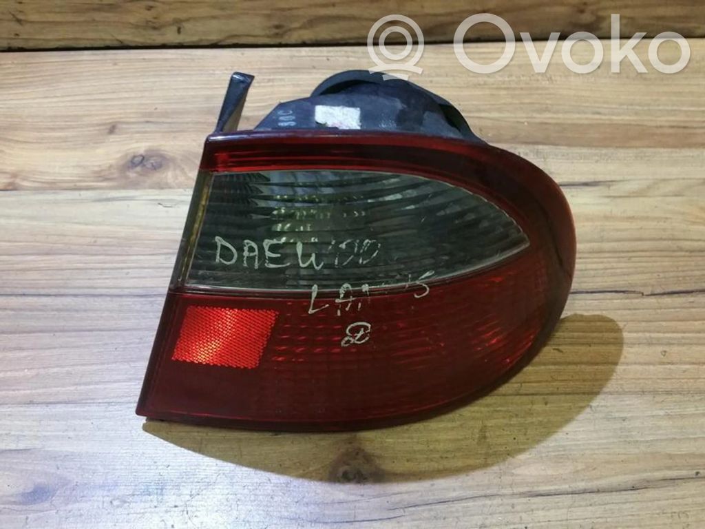 Lampa tylna